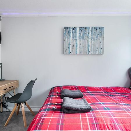 City Centre Stylish Apartment With Free Parking EDI Buitenkant foto