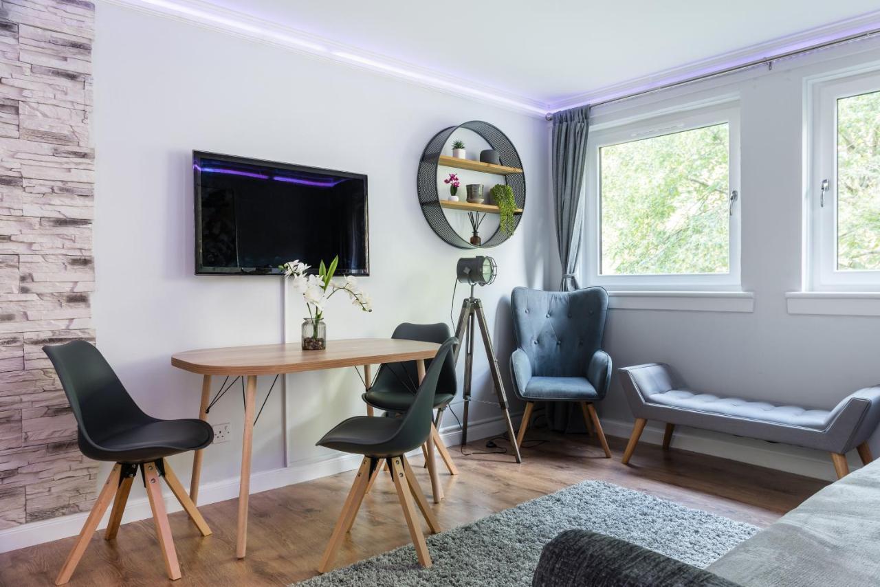 City Centre Stylish Apartment With Free Parking EDI Buitenkant foto